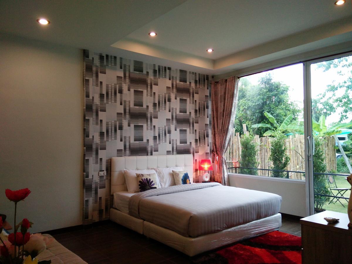 Bluemoon Riverside Phibun Mangsahan Εξωτερικό φωτογραφία